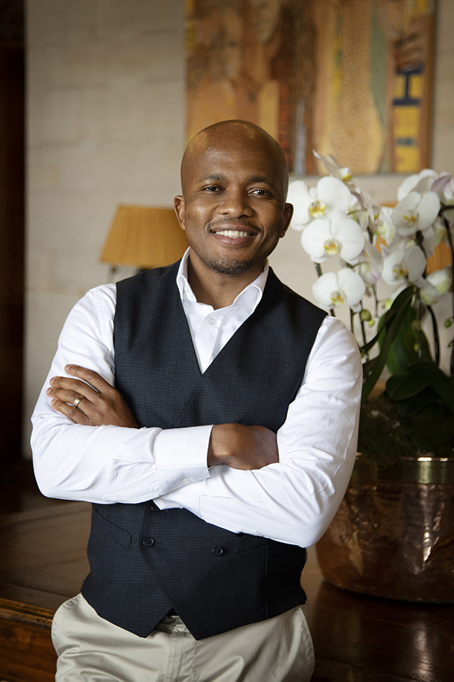 Portrait of Kwena Moabelo, Head of Customer Excellence at Hollard Insure
