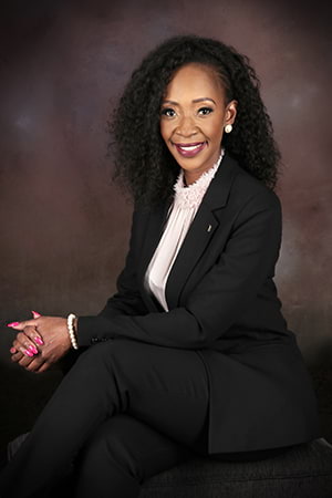 Portrait of Hollard's new Chief Marketing Officer, Hazel Chimhandamba.