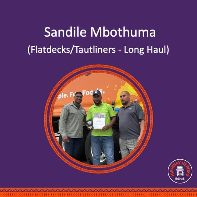 Sandile Mbothuma, Flatdecks/Tautliners Long Haul July winner, receiving his Hollard Highway Heroes award