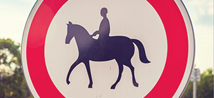 A horse riding sign representing Hollard horse insurance