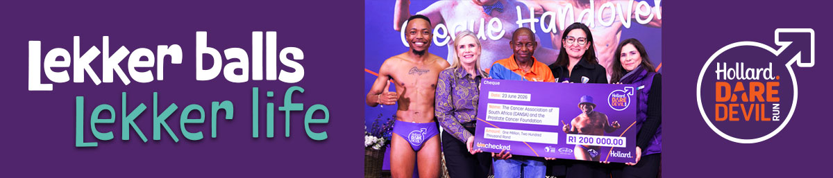 Hollard handing over the R1.2m cheque raised by the Daredevils.