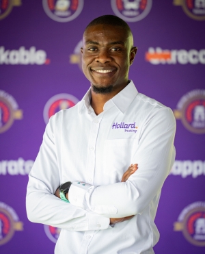Portrait of Broker Consultant, Lucky Mohlakwana